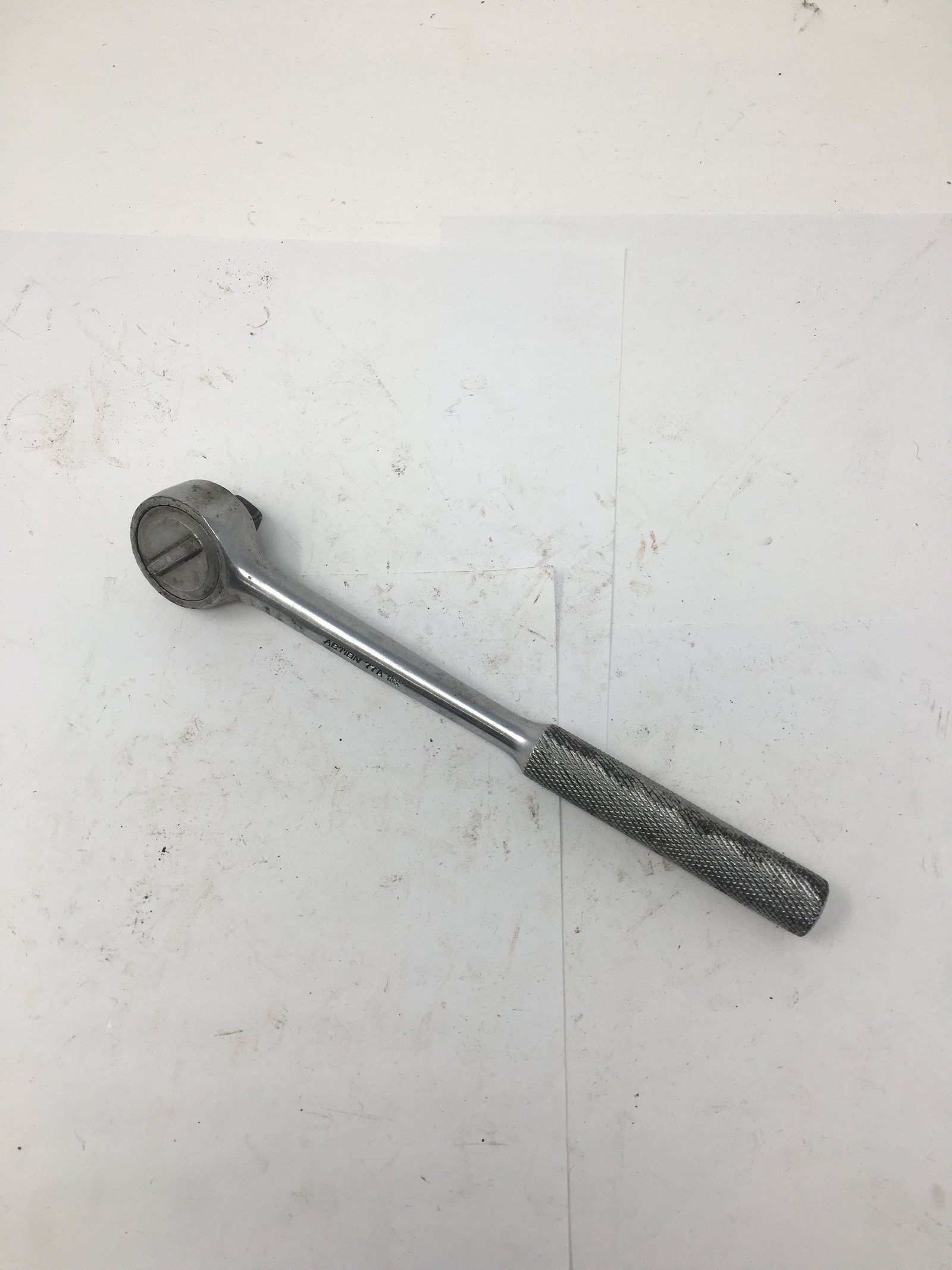 Action Tools - 77A