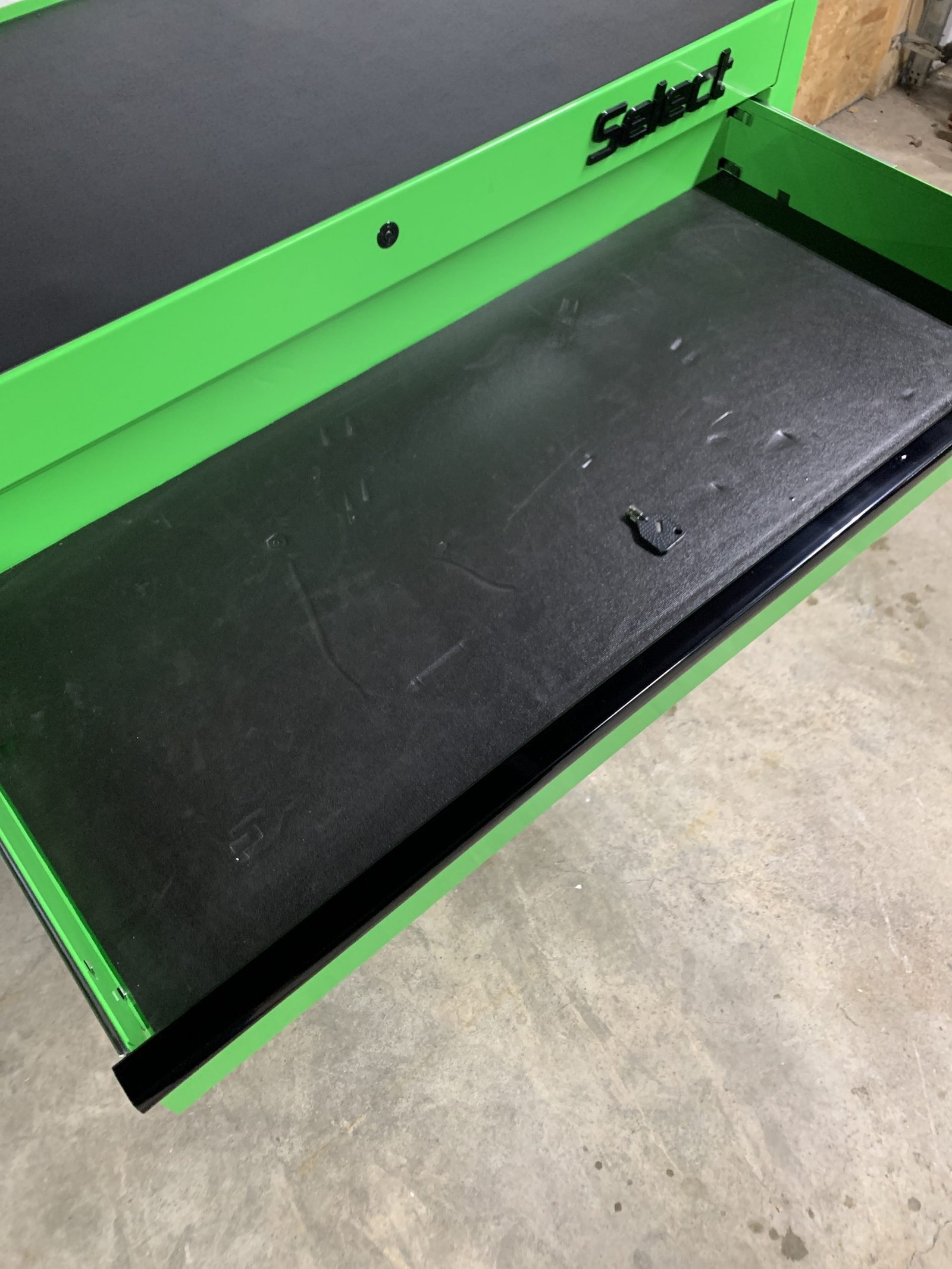 MAC - MB4890A-LG - KB Tools