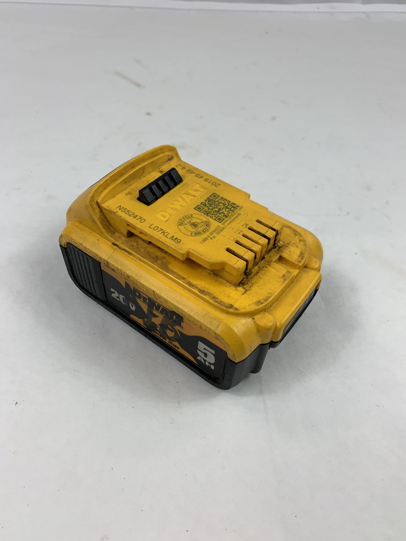 Dewalt - DCB205