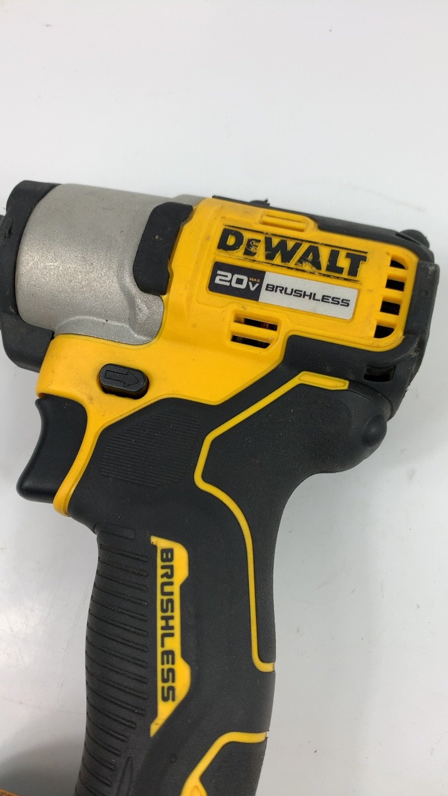 DeWalt - DCF840 - Image 3